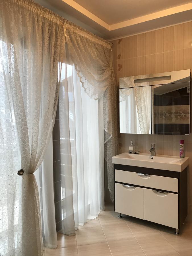 Дворівневі Апартаменти Antique Ternopil Exteriér fotografie