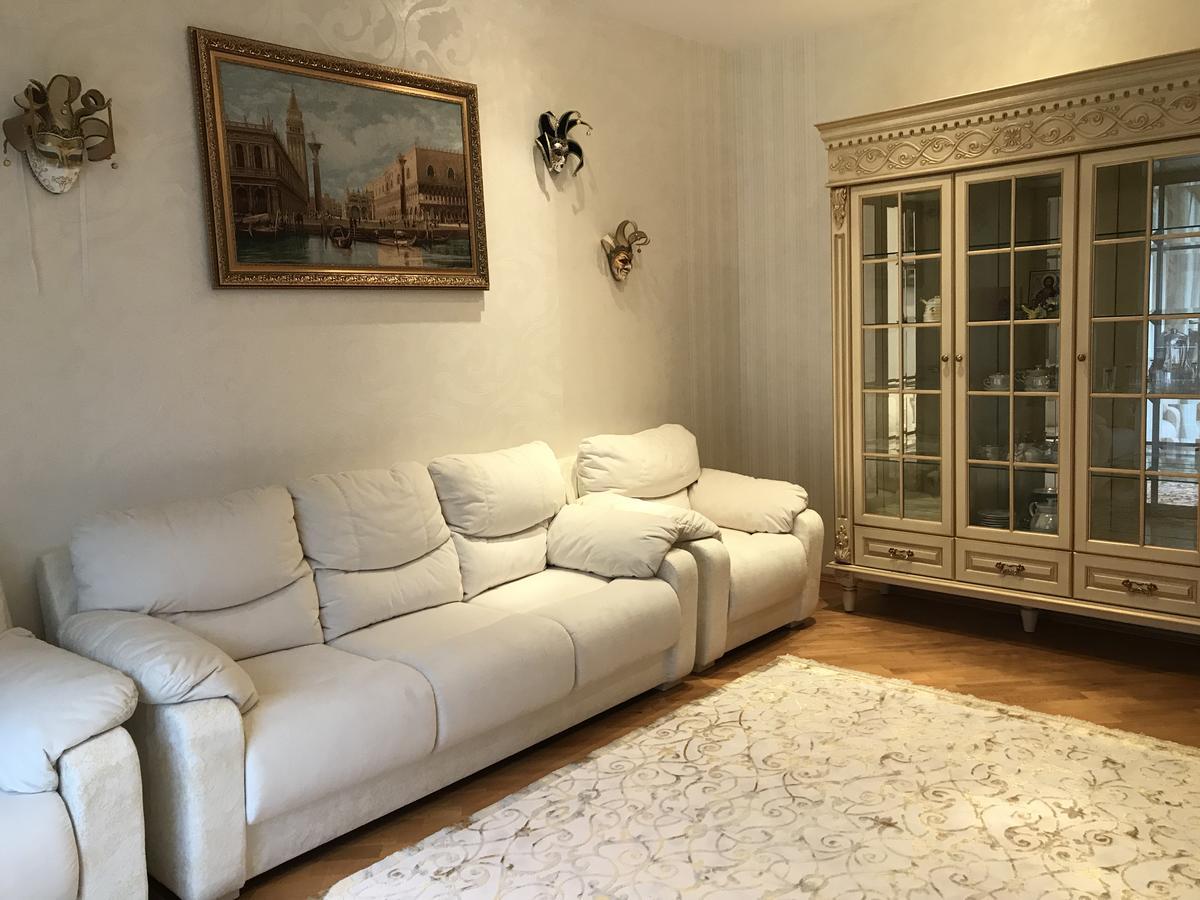 Дворівневі Апартаменти Antique Ternopil Exteriér fotografie