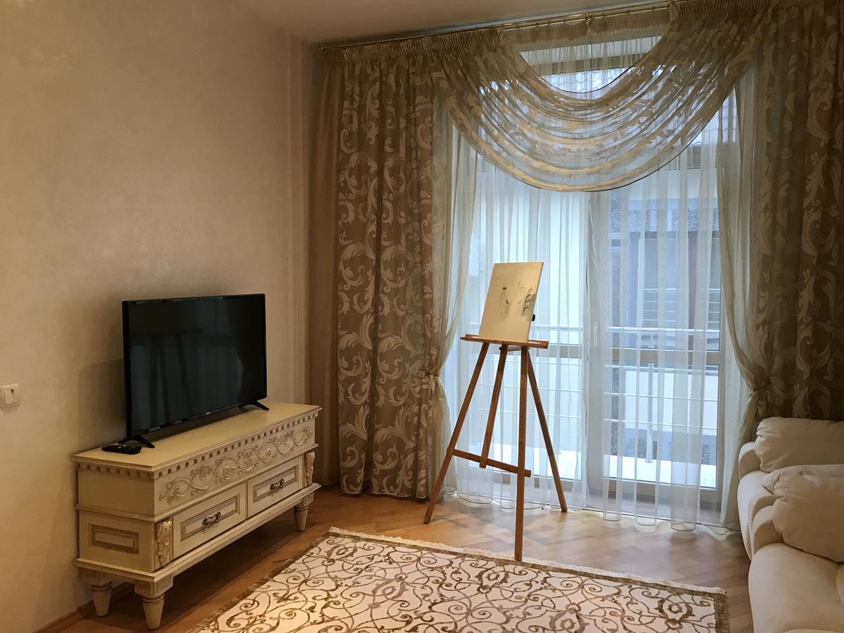 Дворівневі Апартаменти Antique Ternopil Exteriér fotografie